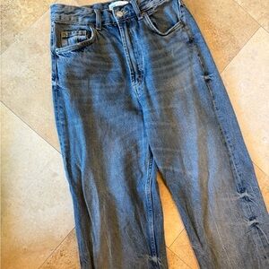 Zara Relaxed Fit Blue Jeans